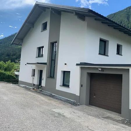 Ferienwohnung Mit Bergblick In Bad Bleiberg Zewnętrze zdjęcie